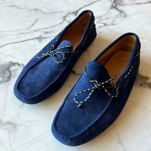 Tods moccasin blue suede shoes